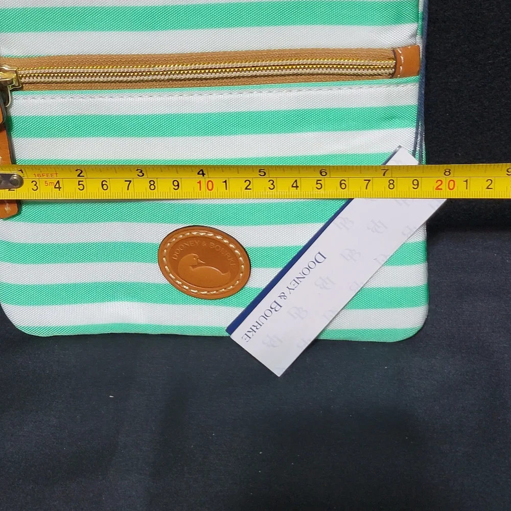 NEW WITH TAGS!!! Dooney & Bourke Green Striped Crossbody Bag P196‎